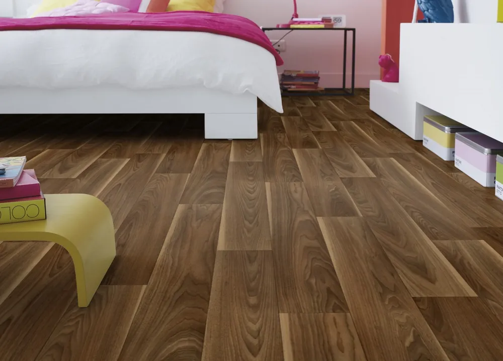 Zlevněný PVC podlaha Essentials (Iconik) 150 Hazelnut Brown